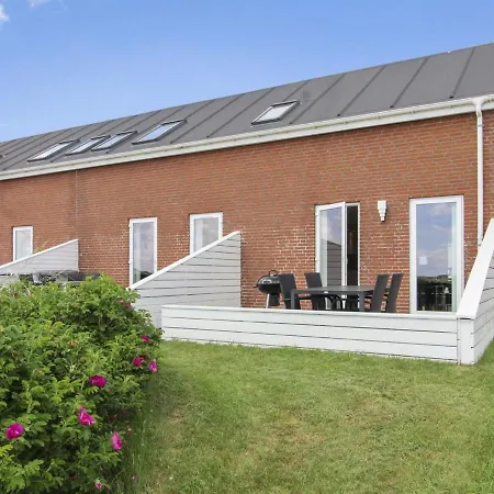 Apartment Femja - 2-3km From The Sea In Western Jutland By Interhome