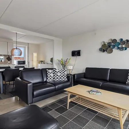 Appartement Femja - 2-3km From The Sea By Interhome *