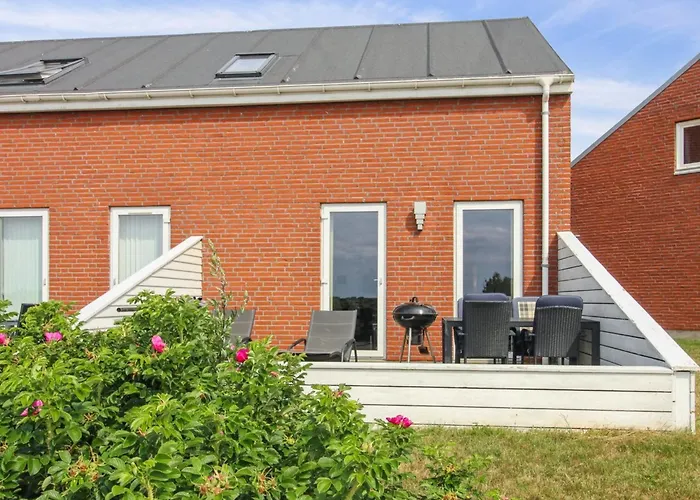 Apartment Femja - 2-3km From The Sea By Interhome